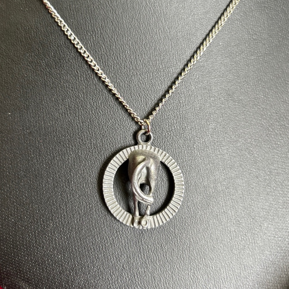🍓DEADSTOCK VINTAGE HORSES ARSE PEWTER HORSE NECKLACE